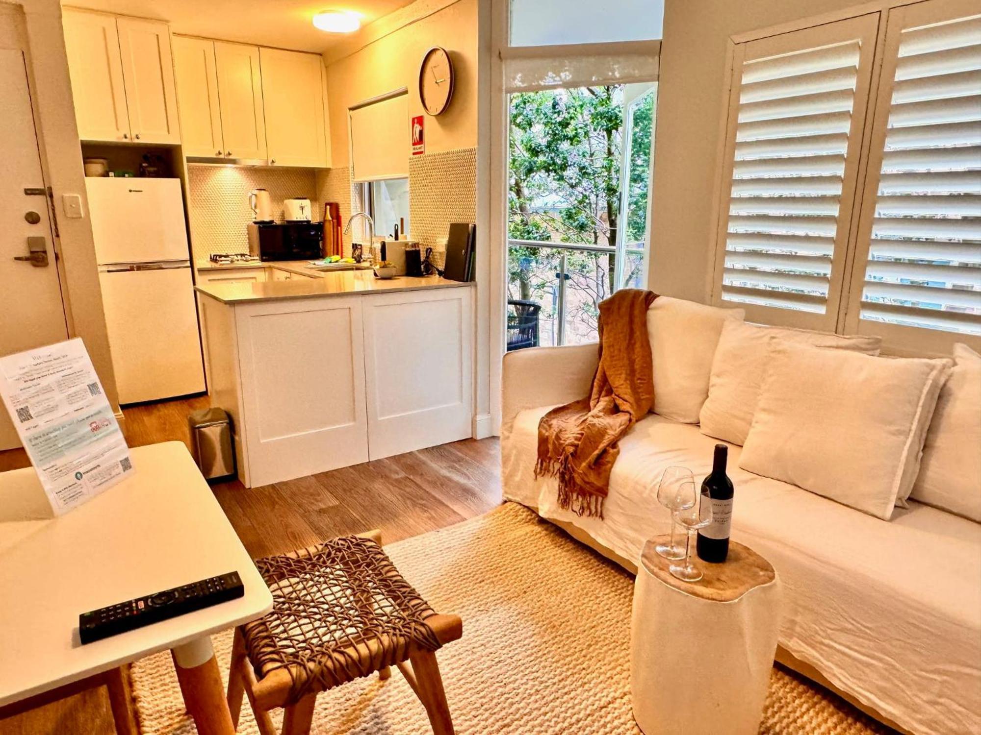 1 Bdrm Manly Beachside Apt With Parking Sydney Exterior photo